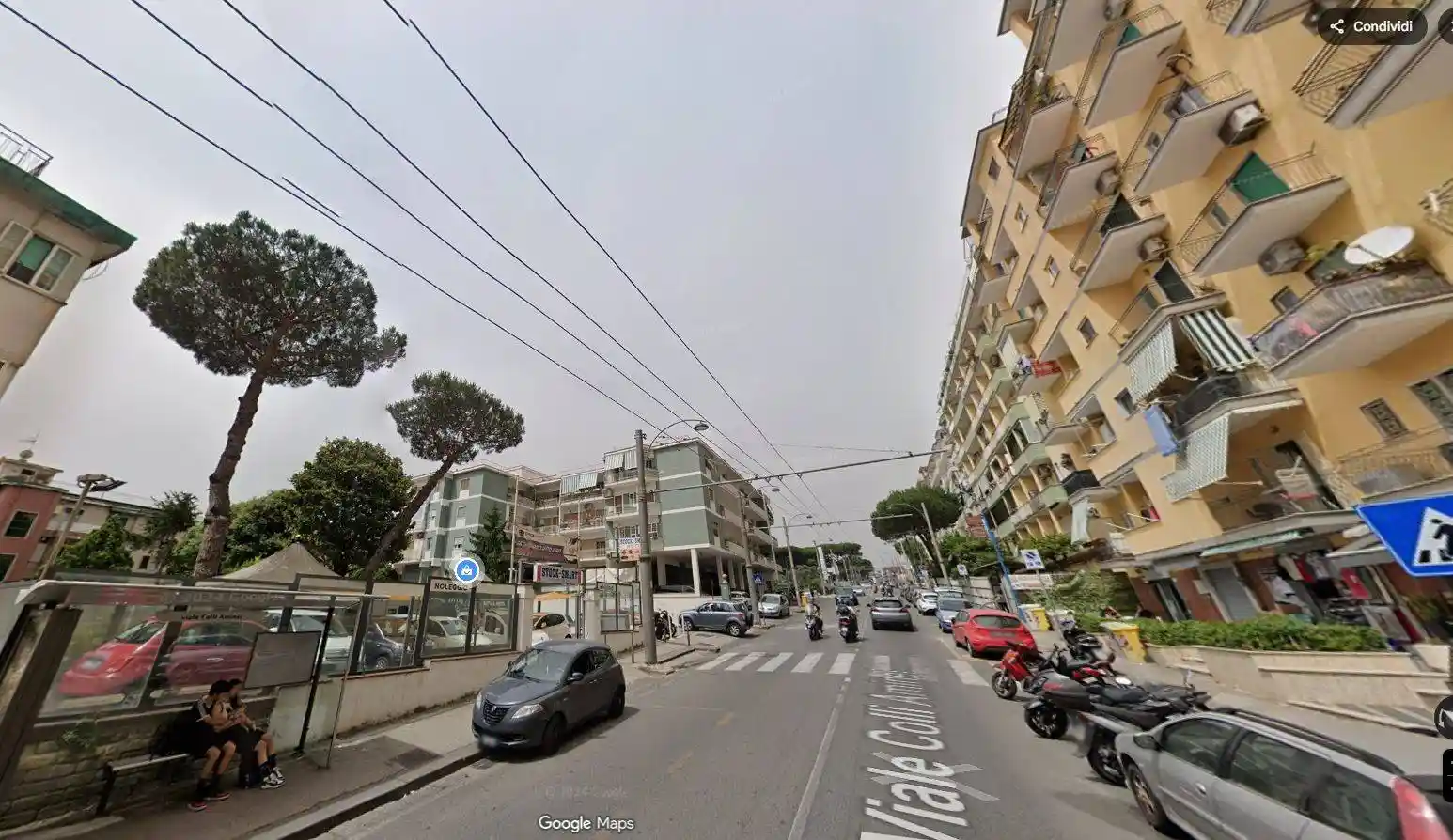 Appartamento in vendita a Napoli