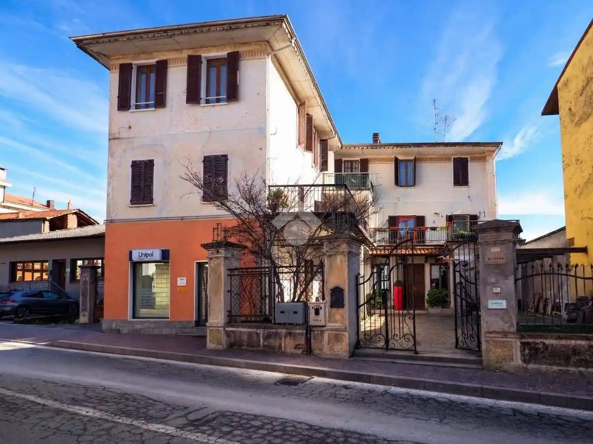 Appartamento in vendita a Roasio