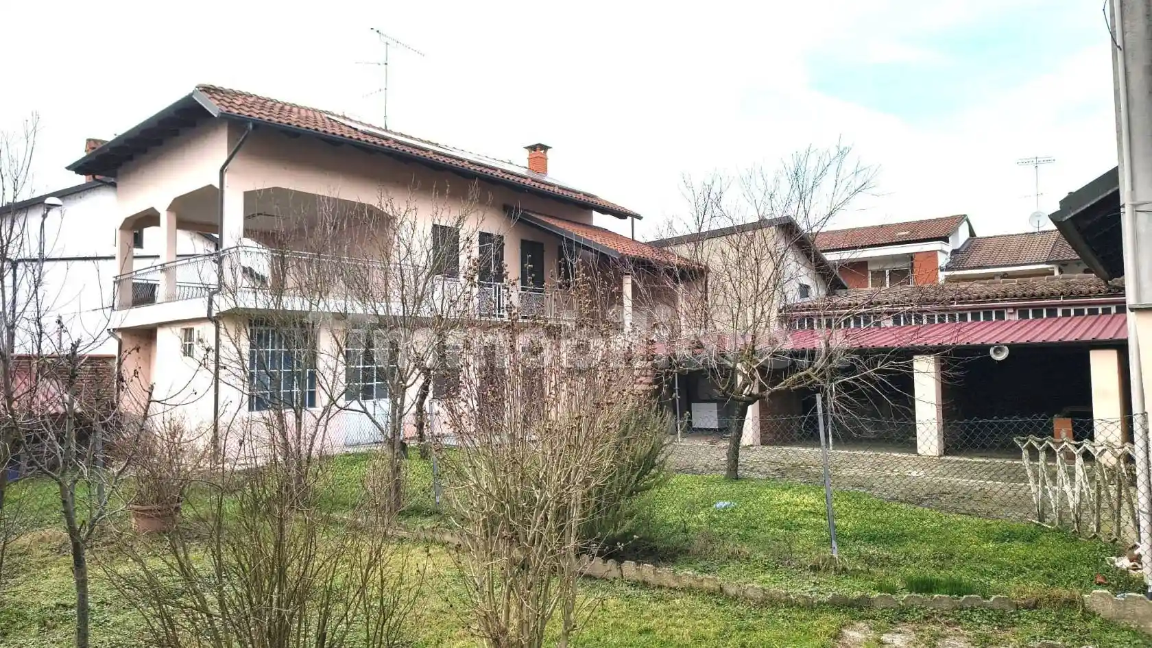 Villa in vendita a Verolengo