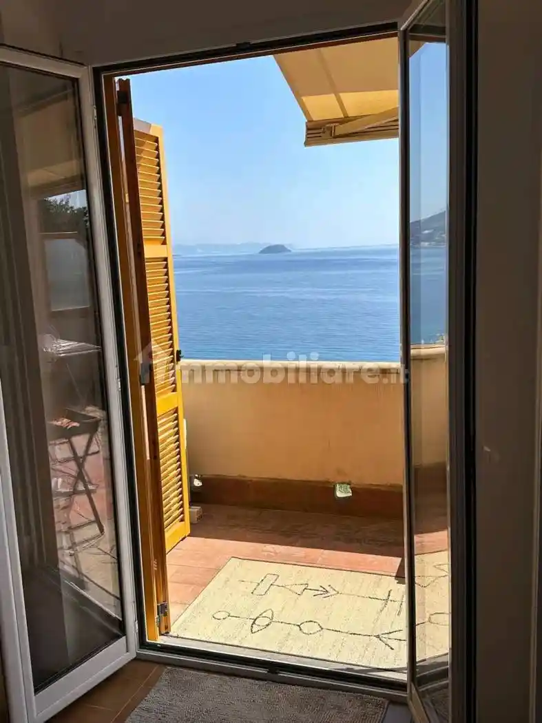 Appartamento in vendita a Laigueglia