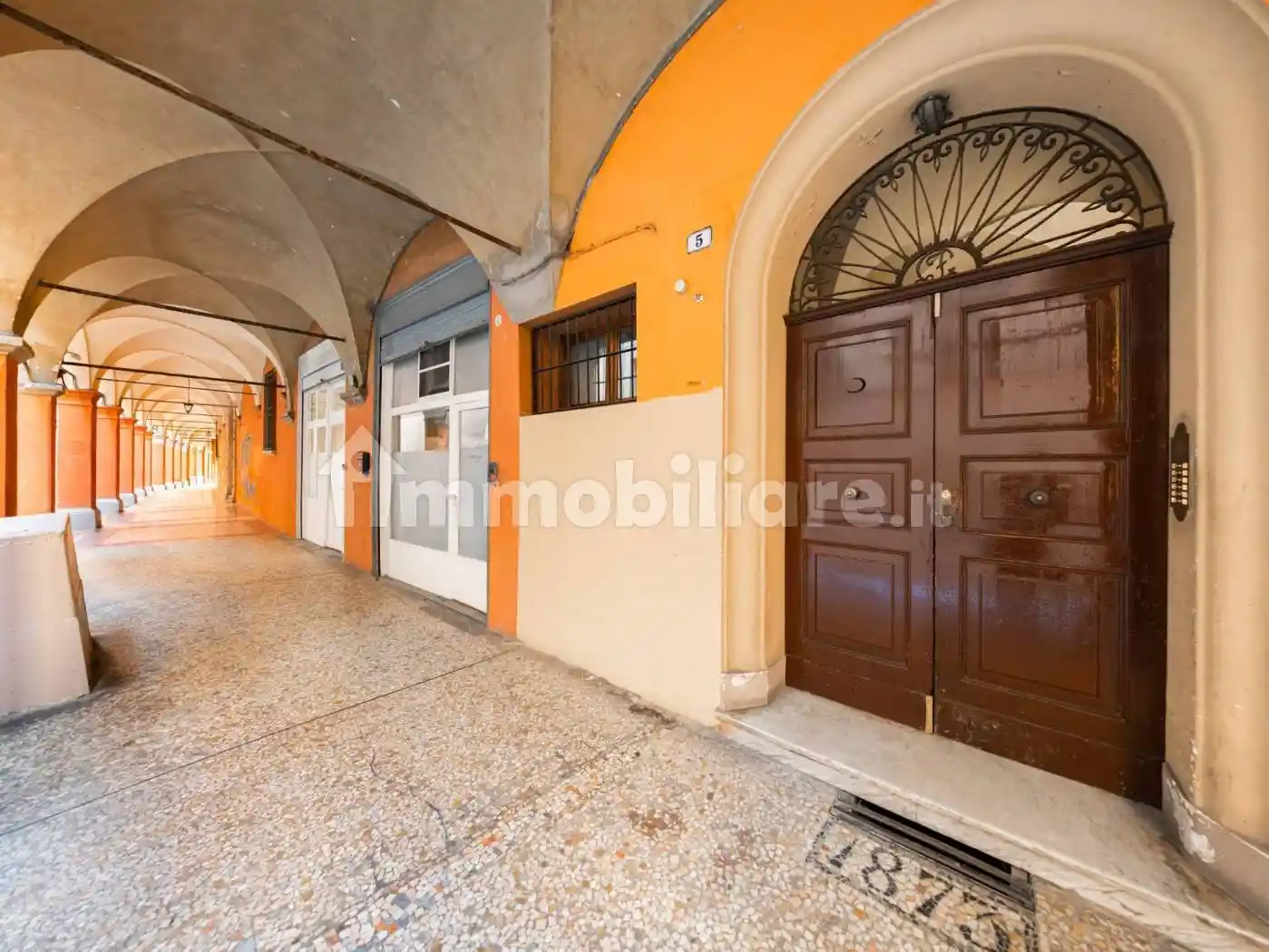 Appartamento in vendita a Bologna