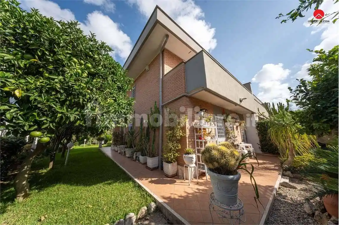 Villa in vendita a Anzio