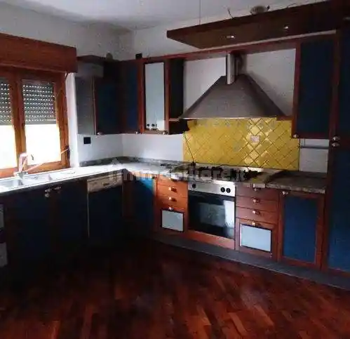 Appartamento in vendita a Baronissi