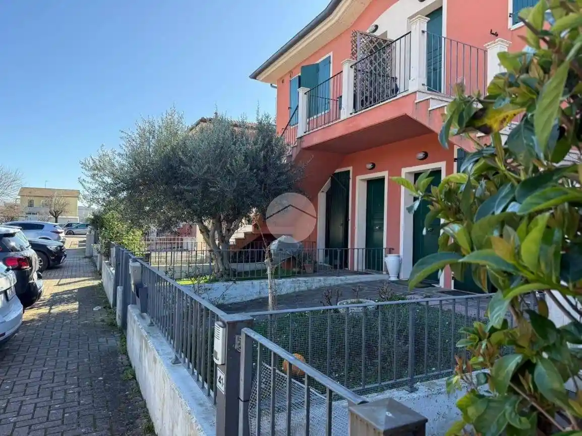 Appartamento in vendita a Cartoceto