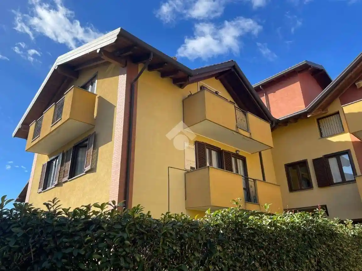 Appartamento in vendita a Cardano al Campo