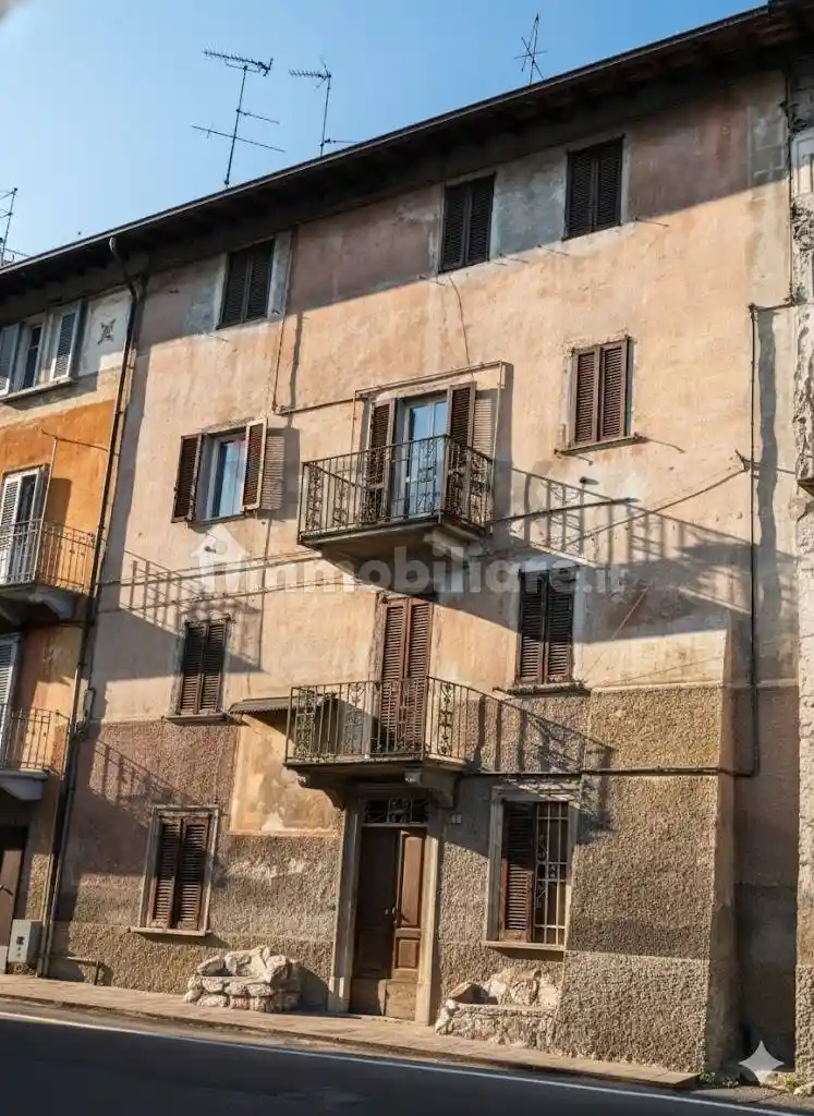 Appartamento in vendita a Lenna