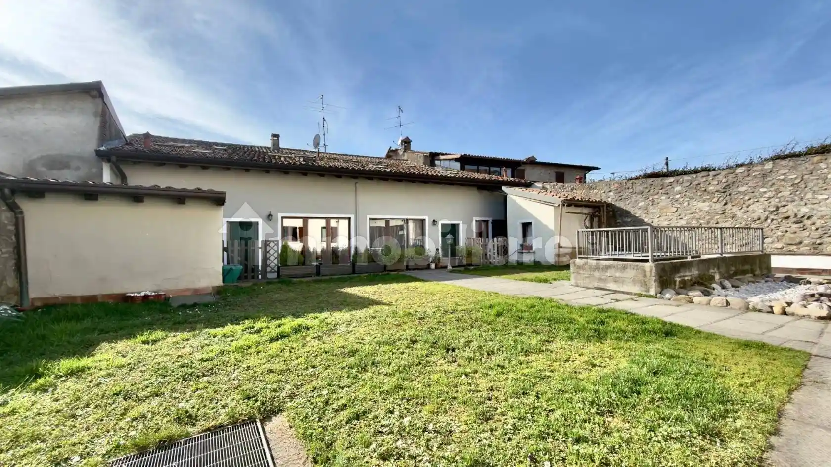 Appartamento in vendita a Passirano