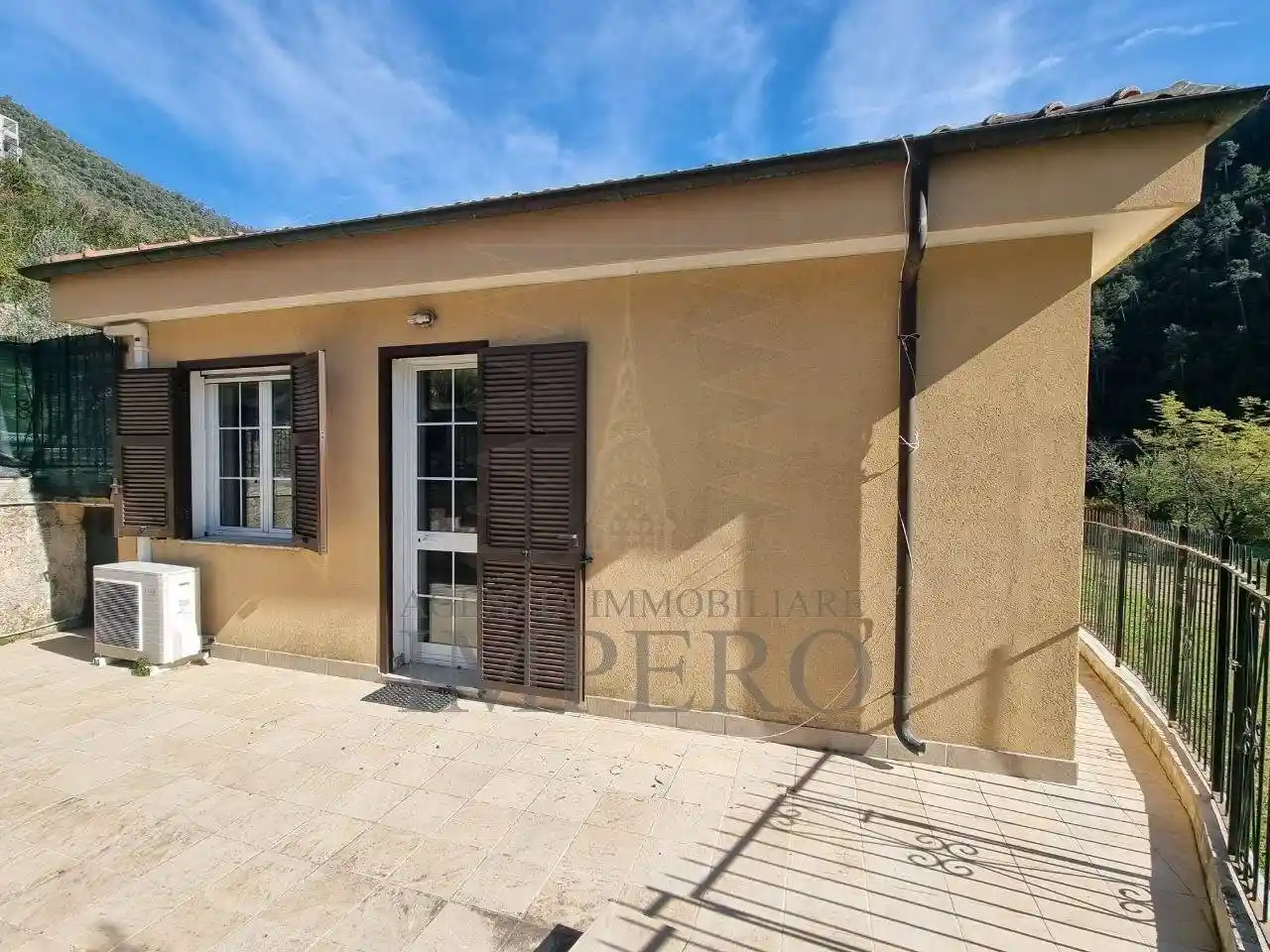 Villa in vendita a Airole