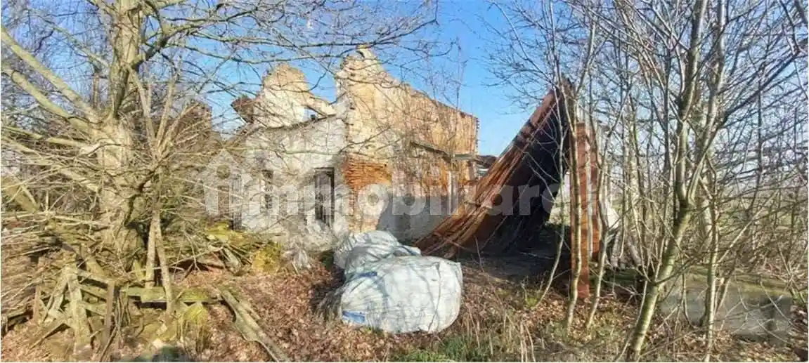 Rustico - Casale in vendita a San Possidonio