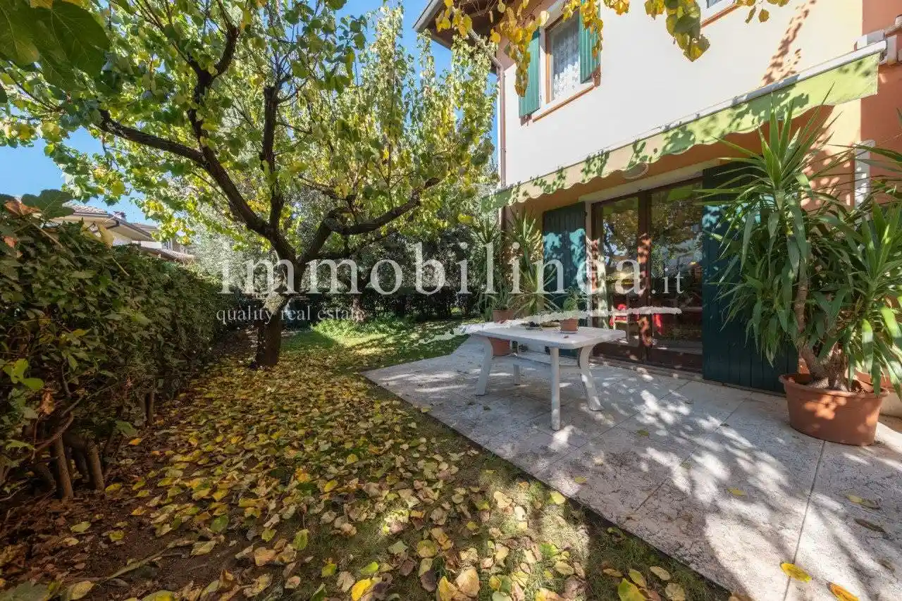 Villa in vendita a Cavaion Veronese