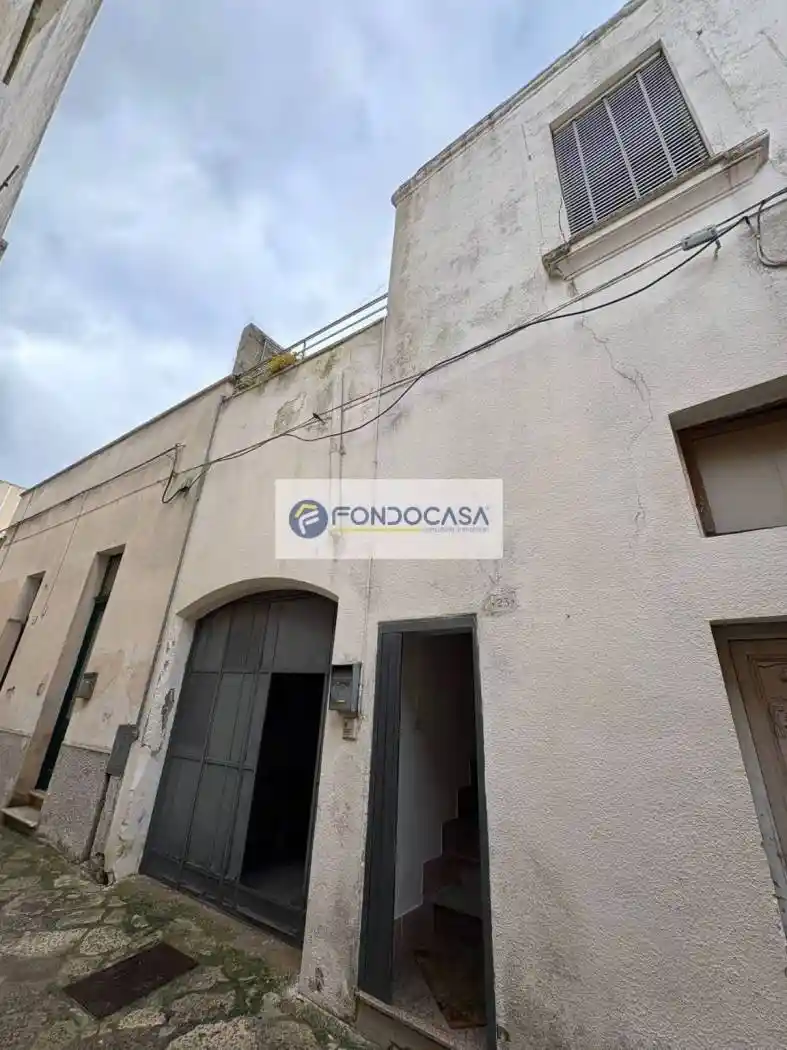 Casa indipendente in vendita a Carpignano Salentino