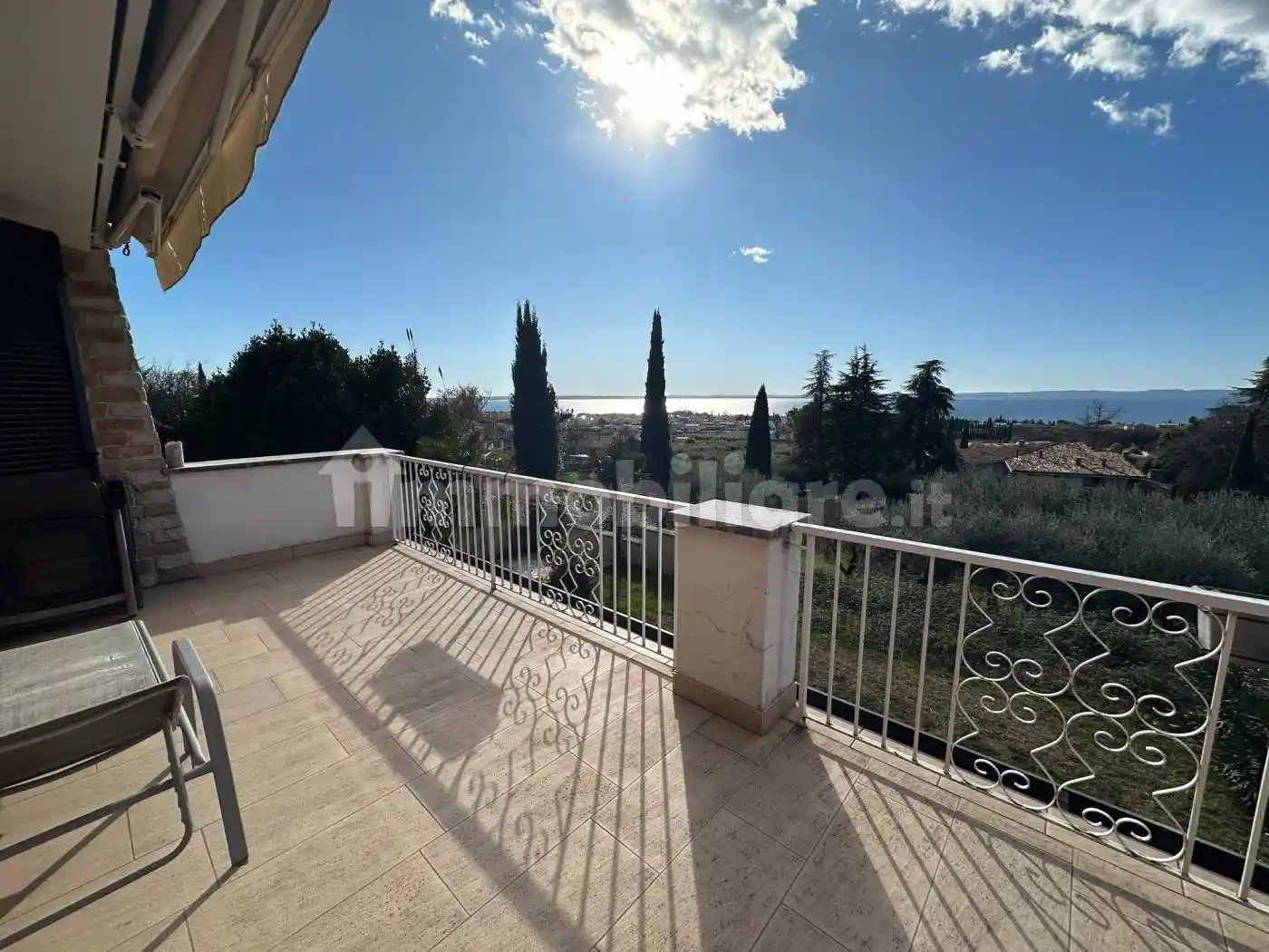 Villa in vendita a Bardolino