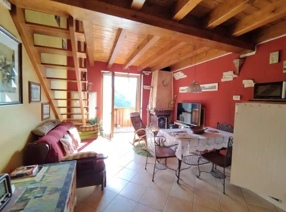 Appartamento in vendita a Lozio