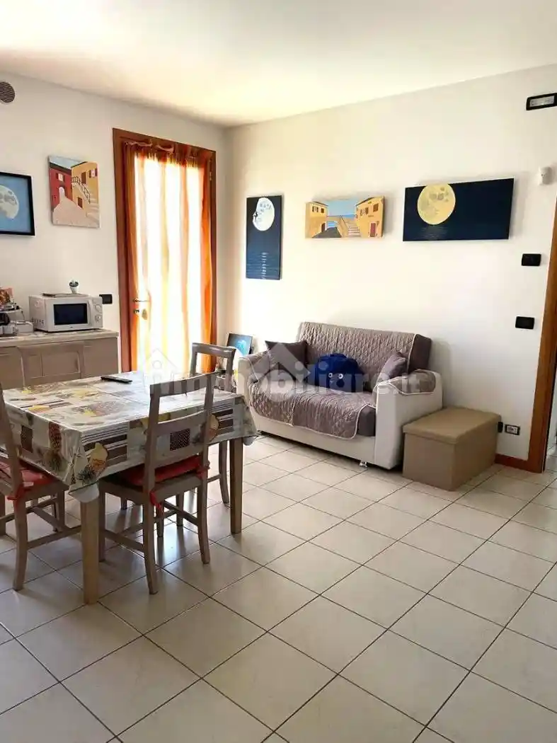 Appartamento in vendita a Paese