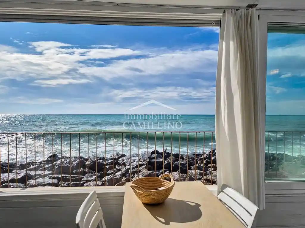 Appartamento in vendita a Ospedaletti