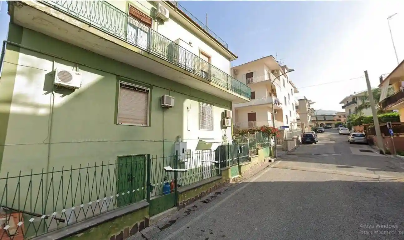 Appartamento in vendita a Pollena Trocchia