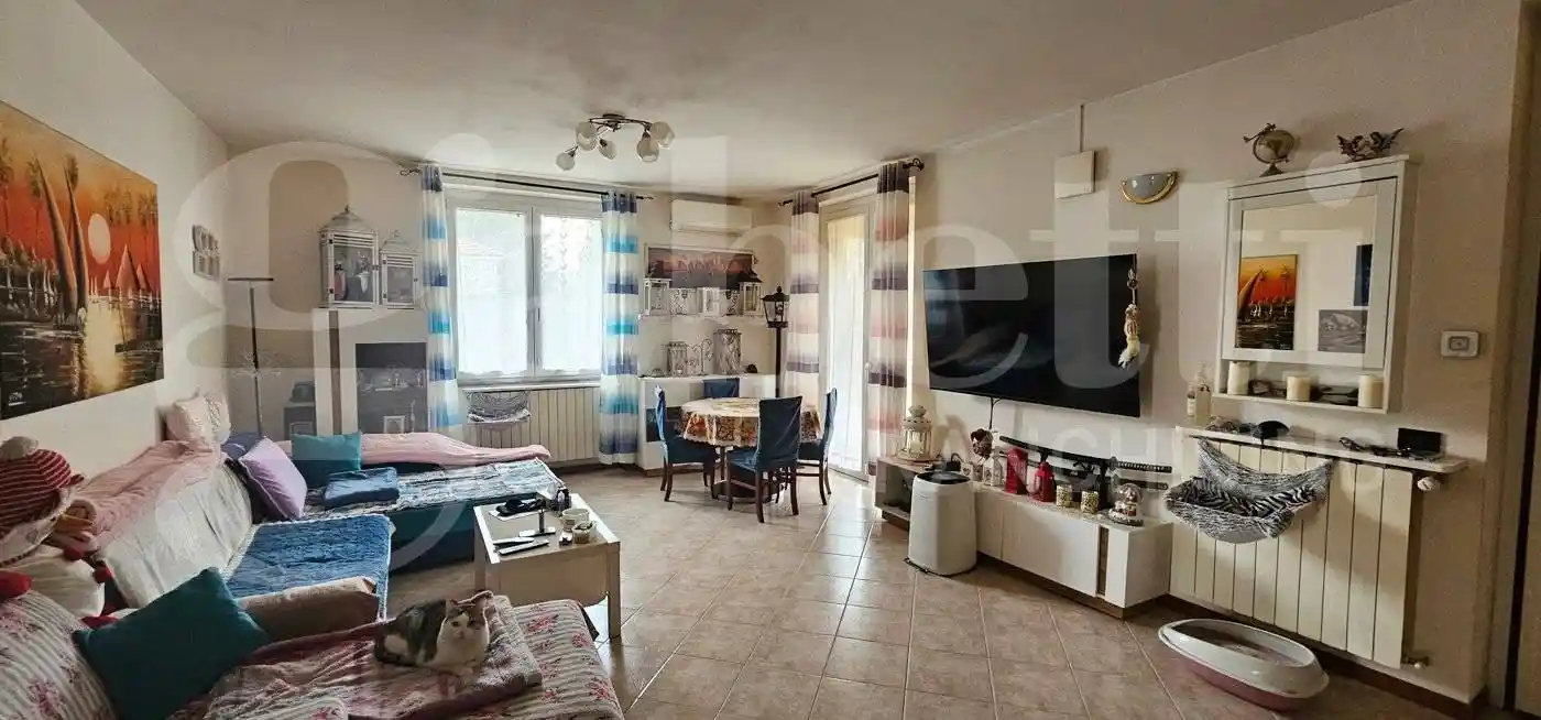 Villa in vendita a Castano Primo