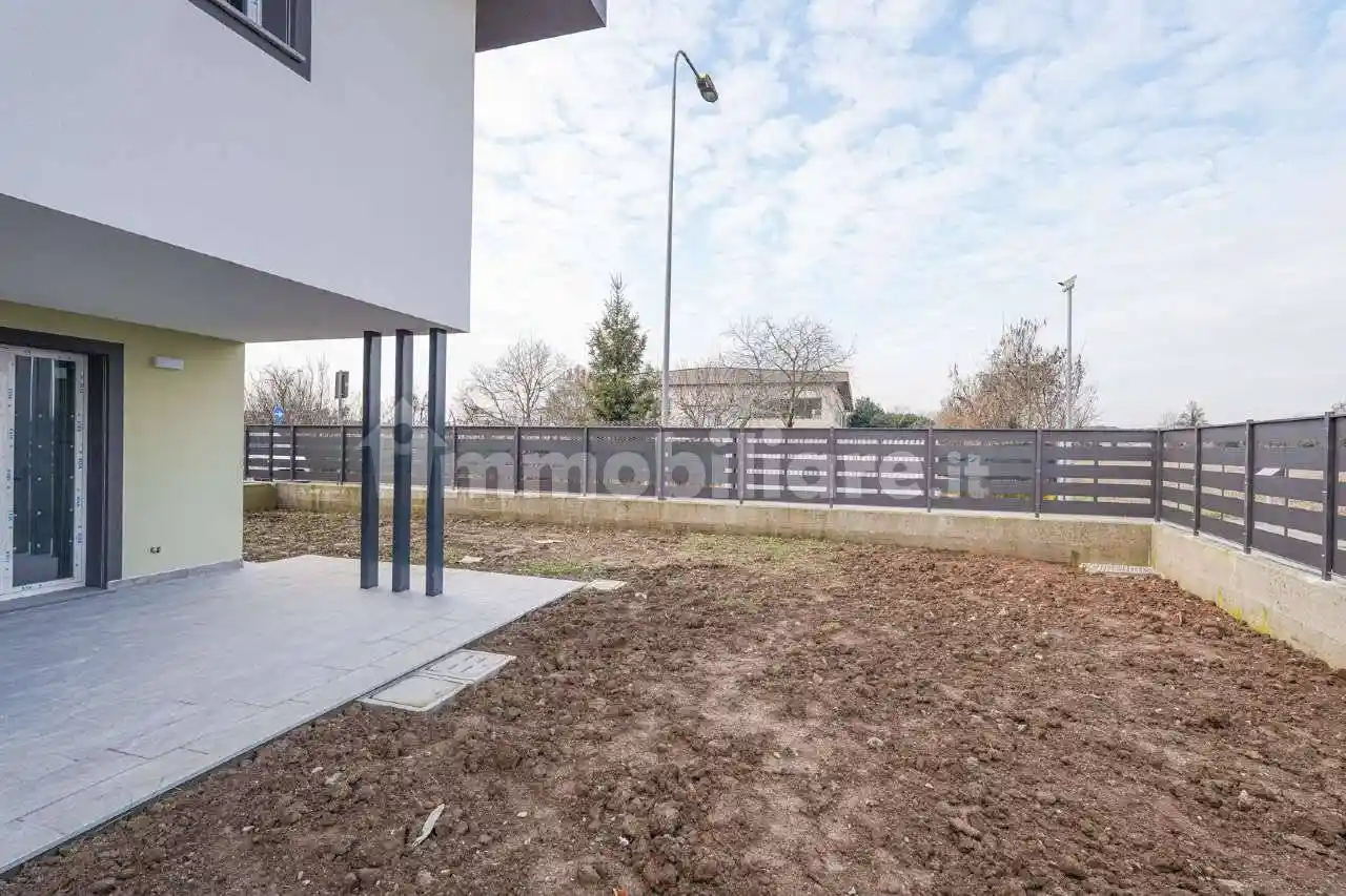Villa in vendita a Cologno al Serio
