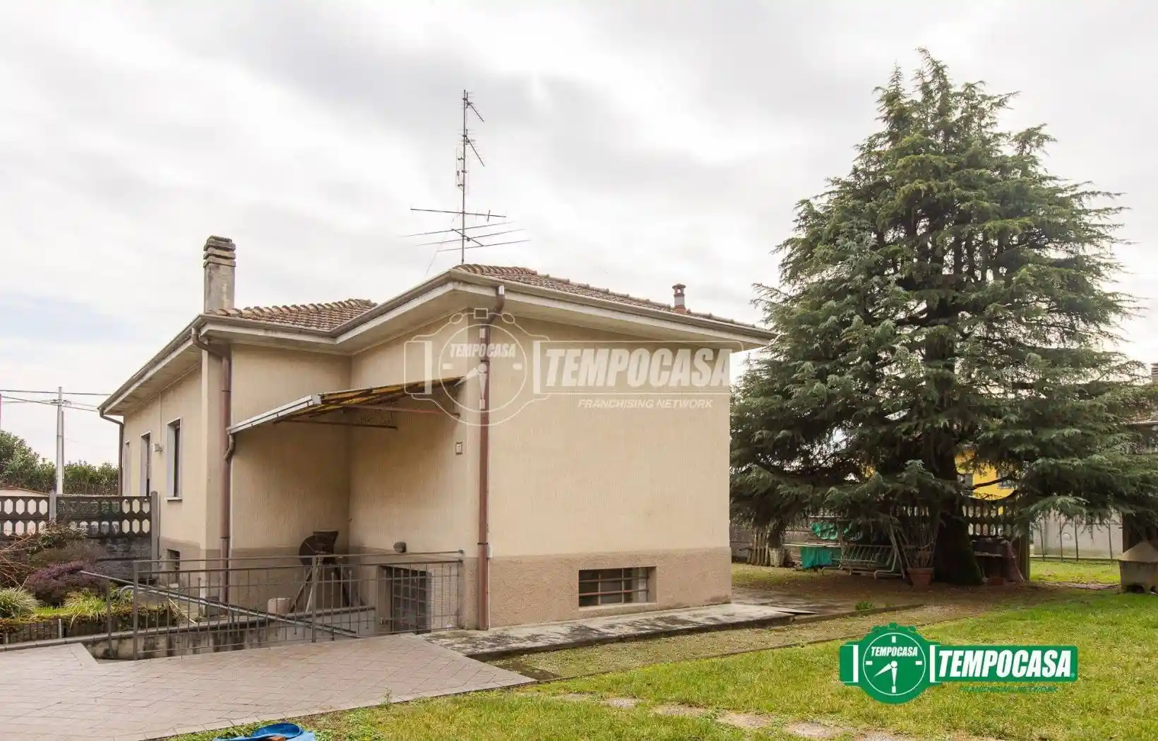 Villa in vendita a Busto Arsizio