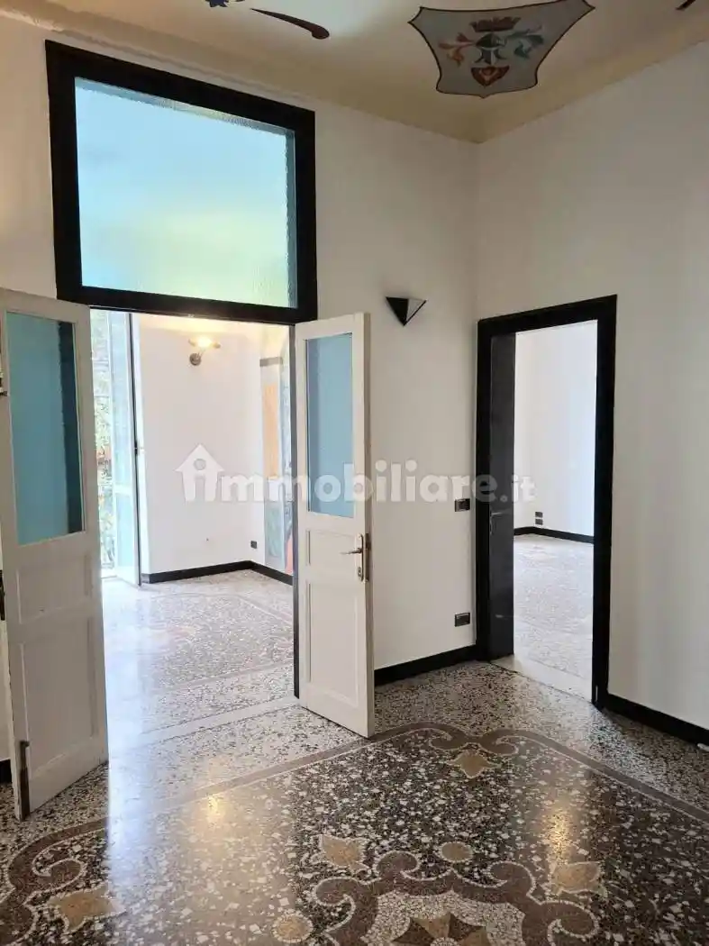 Appartamento in vendita a Savona