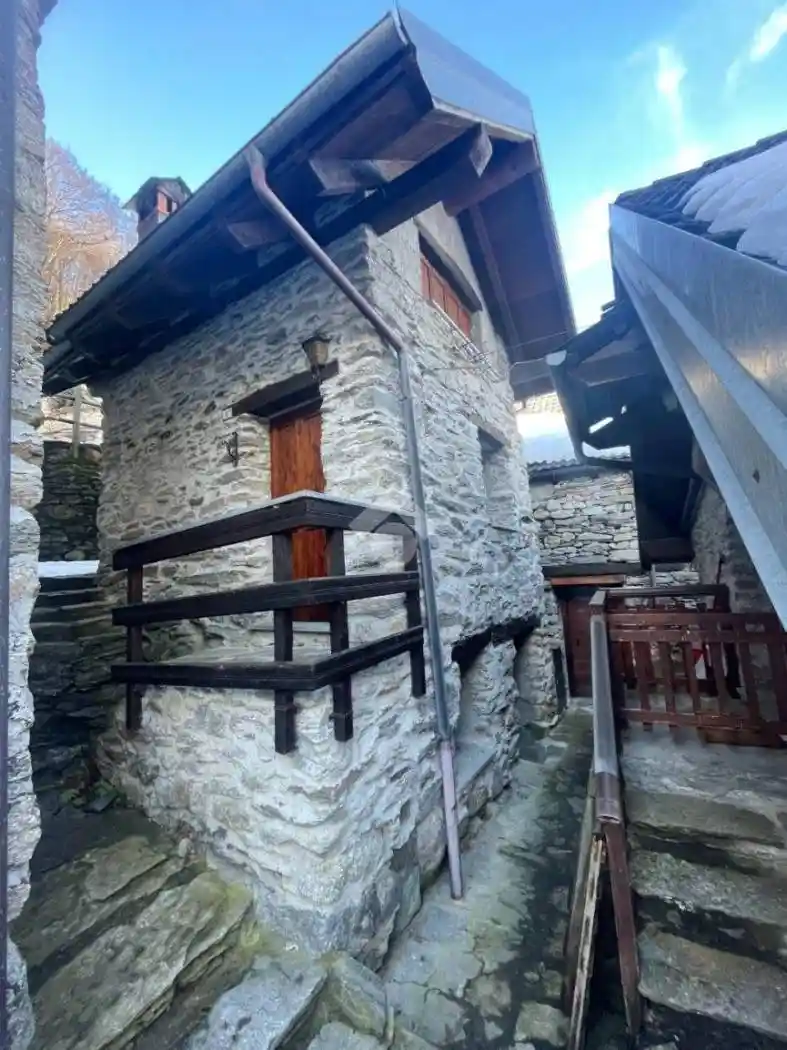 Casa indipendente in vendita a Bannio Anzino