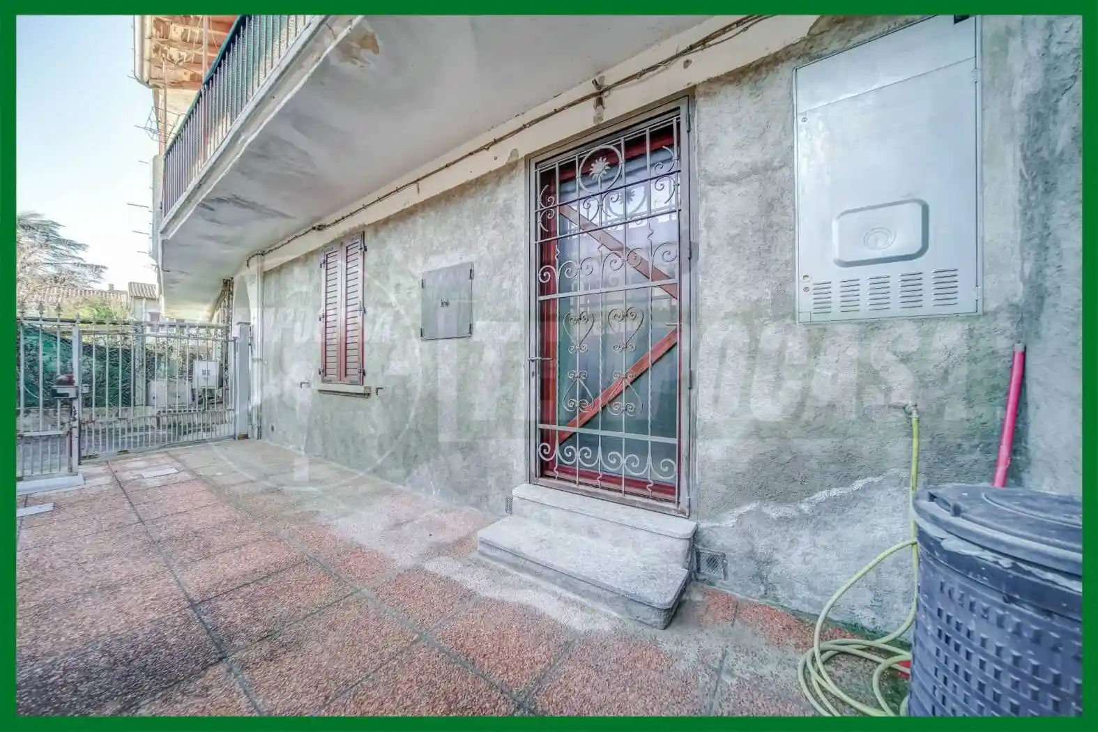 Appartamento in vendita a Cocquio-Trevisago