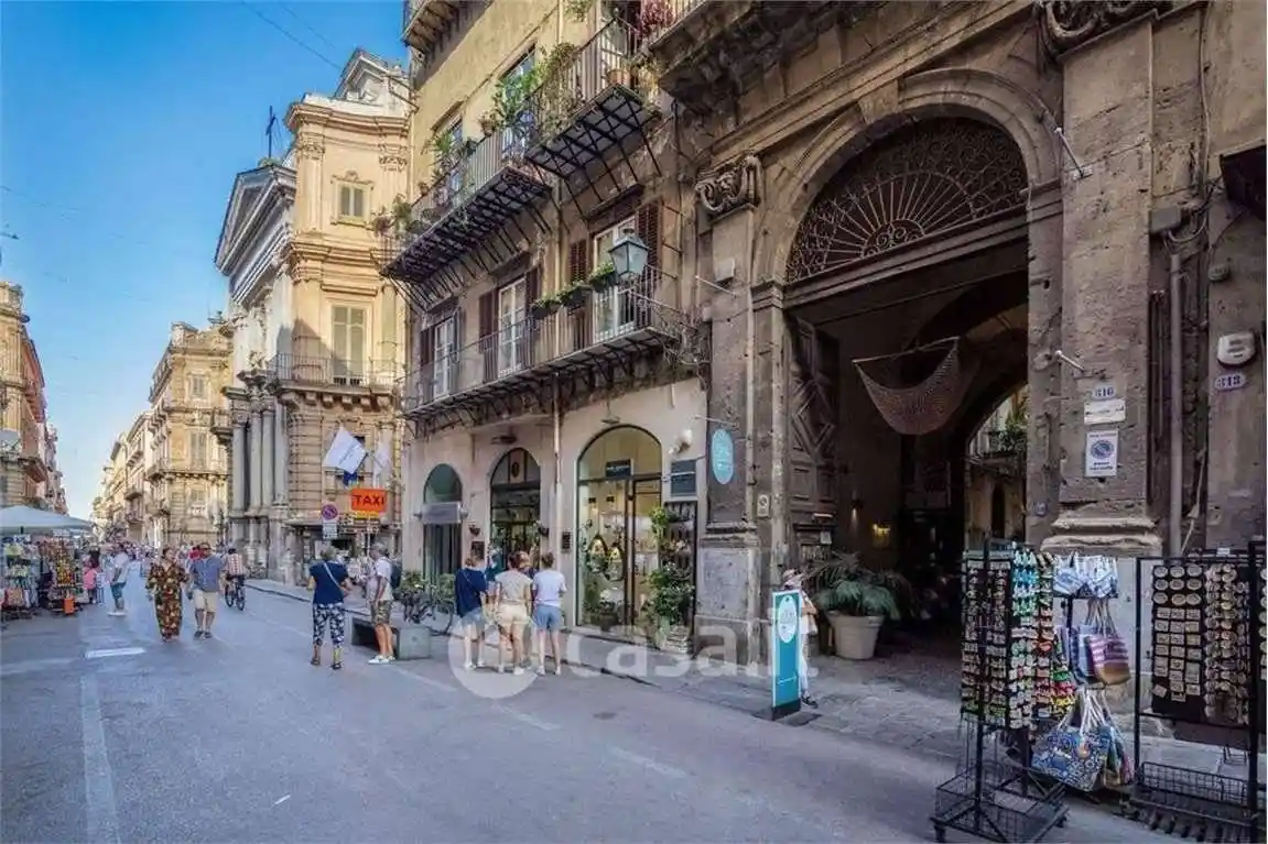 Appartamento in vendita a Palermo