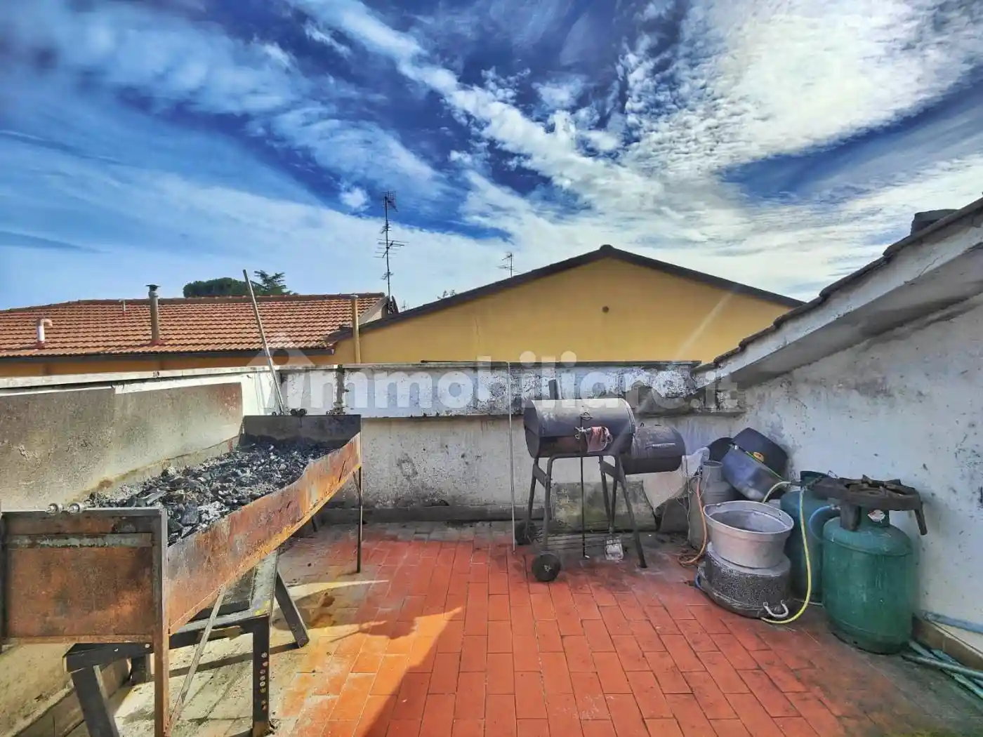 Casa indipendente in vendita a Campi Bisenzio