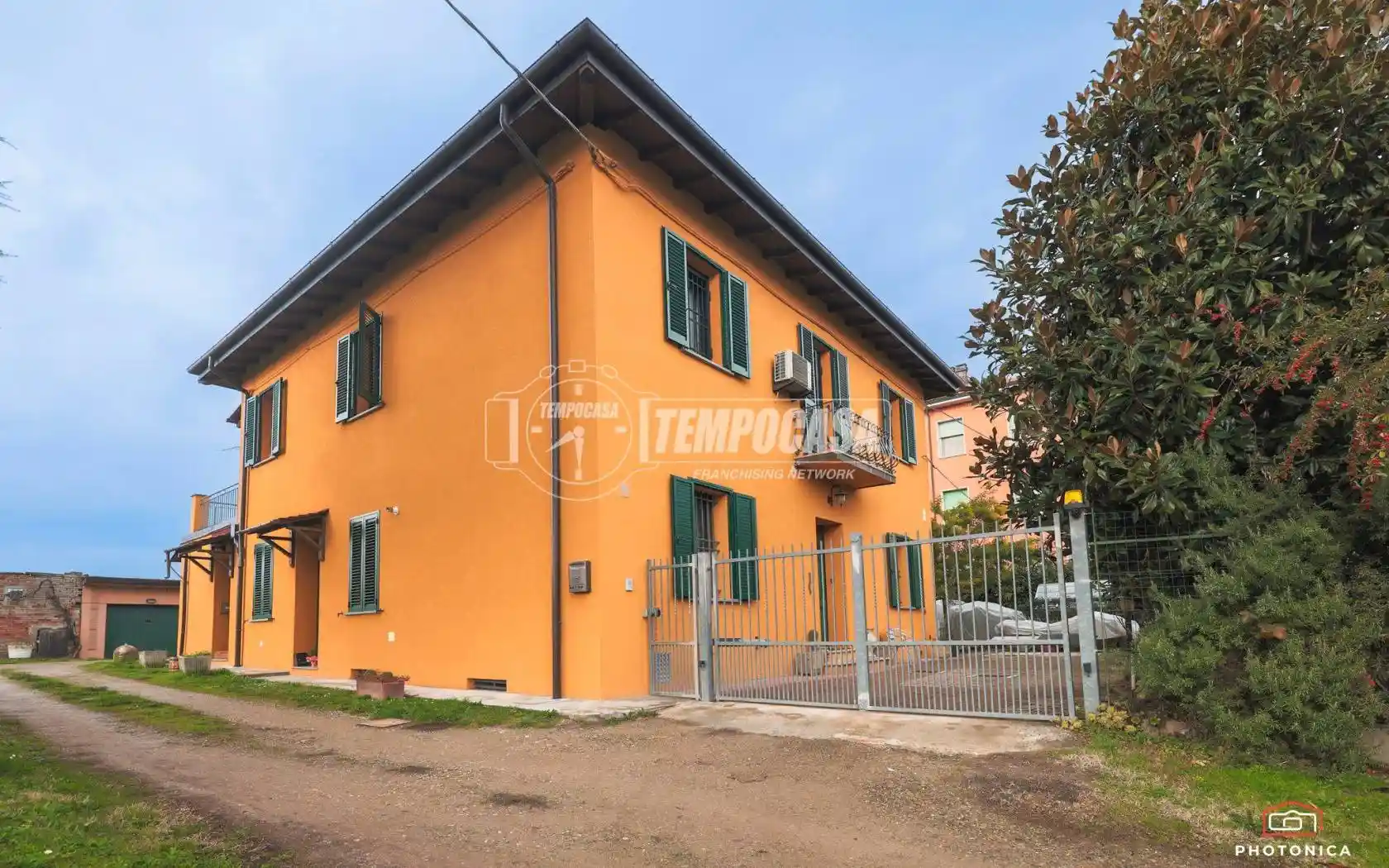 Casa indipendente in vendita a Bologna