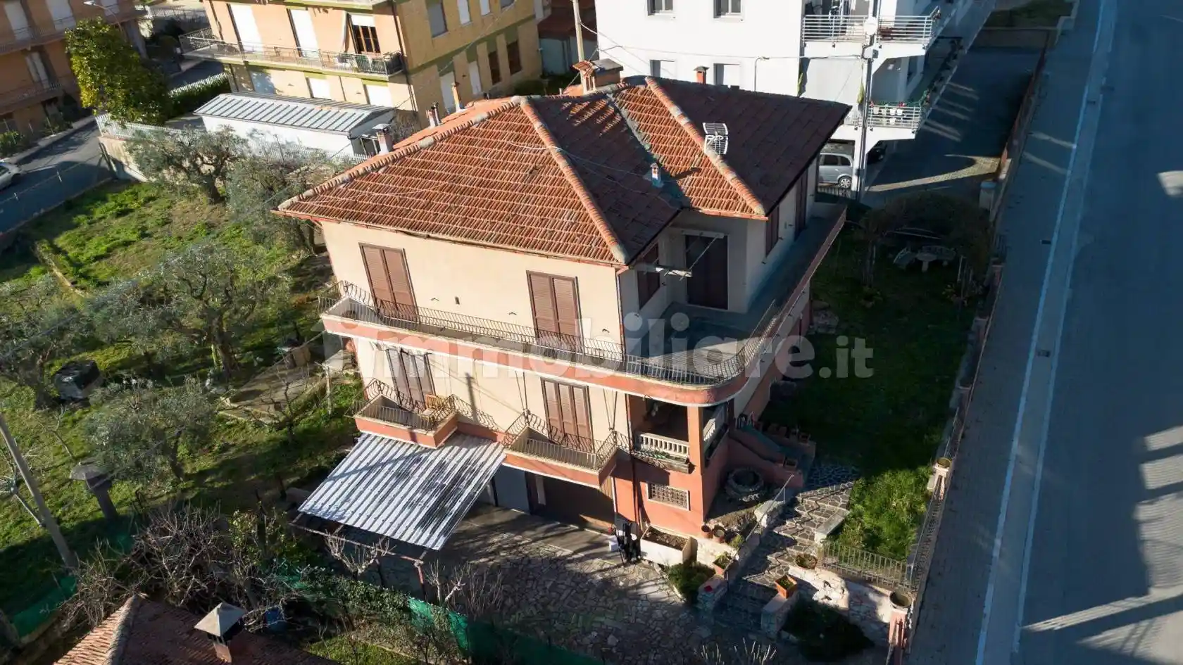 Villa in vendita a Falerone