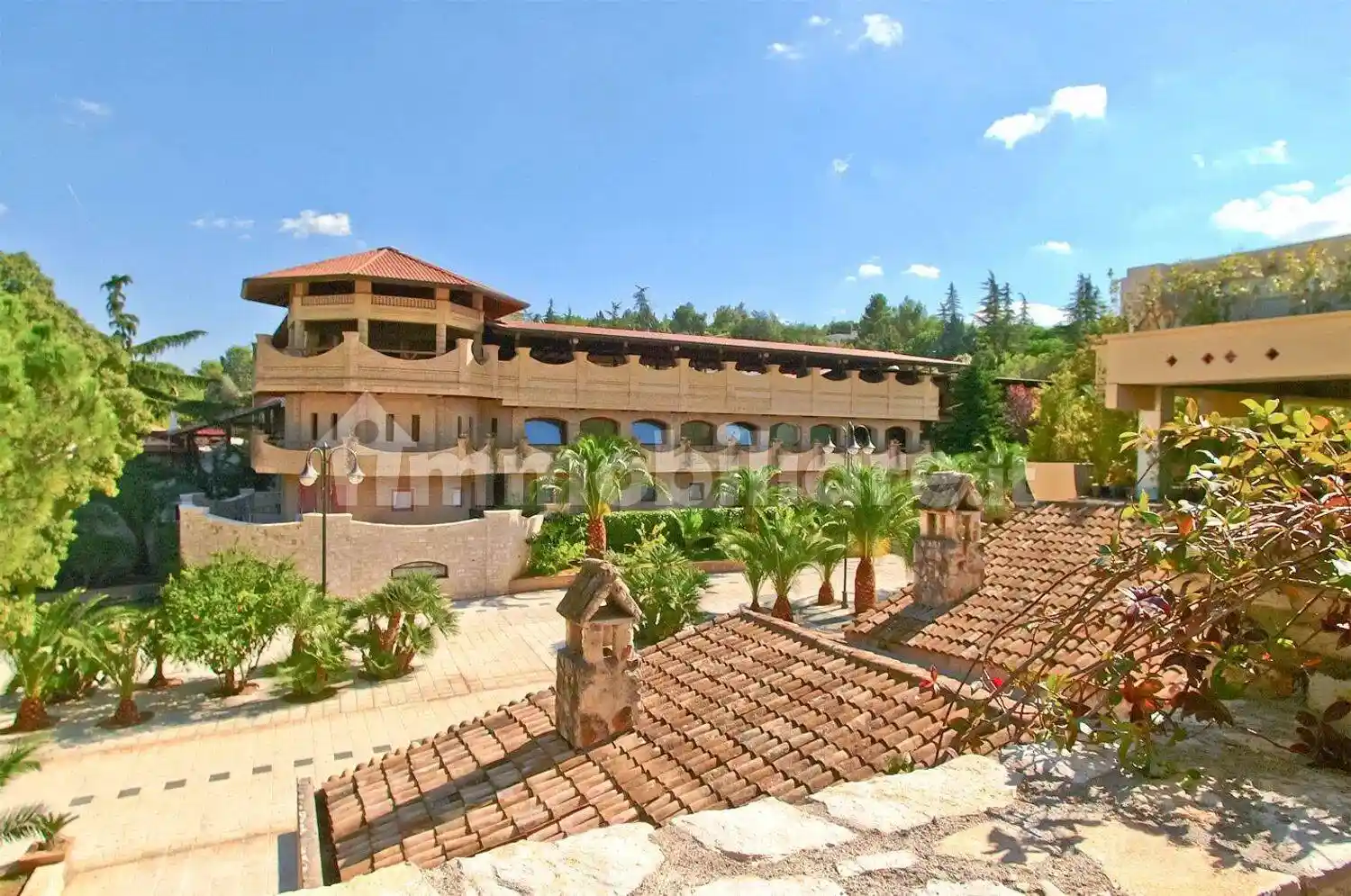 Palazzo - Edificio in vendita a Cassano delle Murge