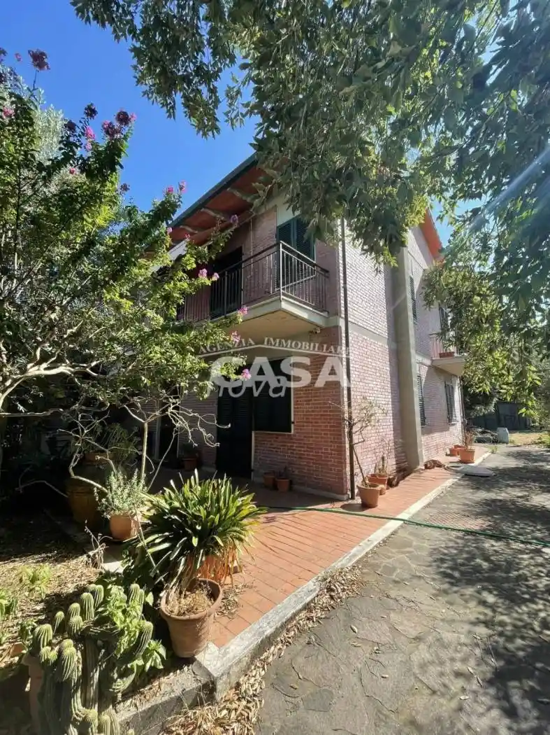 Casa indipendente in vendita a Santa Maria a Monte