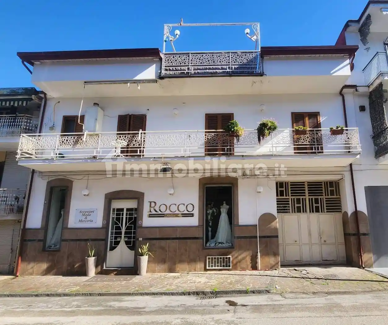 Palazzo - Edificio in vendita a Afragola