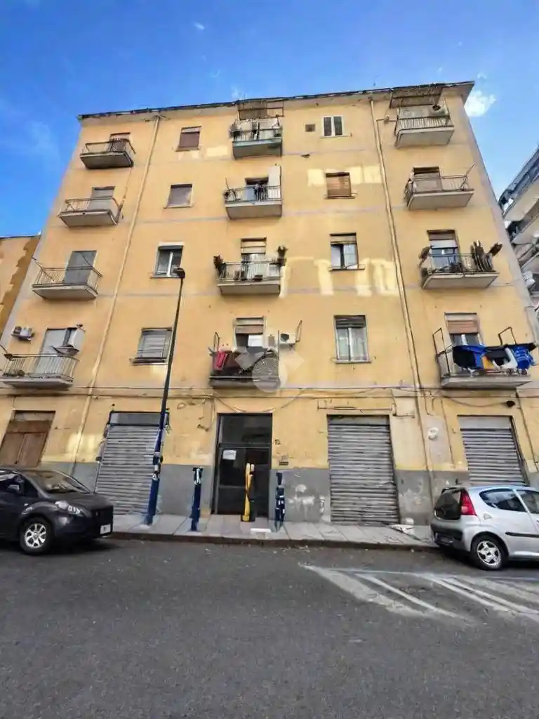 Appartamento in vendita a Napoli