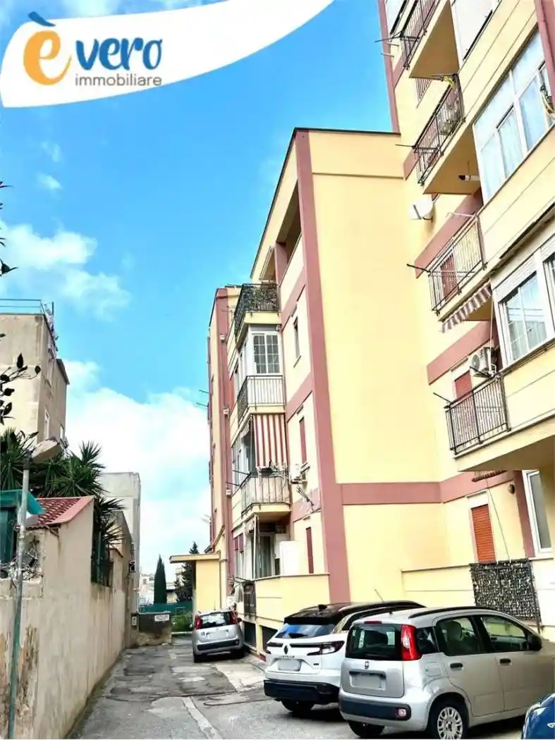 Appartamento in vendita a Palermo