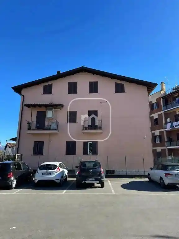 Appartamento in vendita a Cave