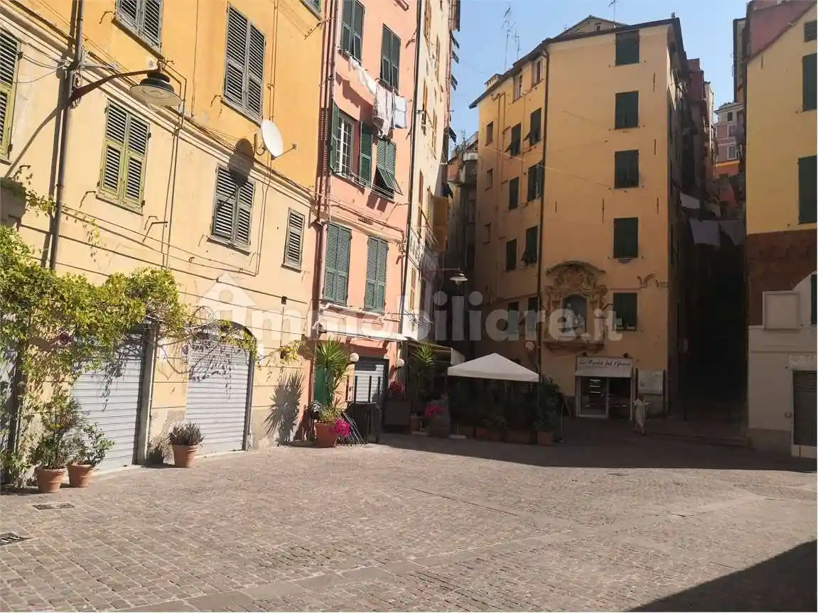 Appartamento in vendita a Genova