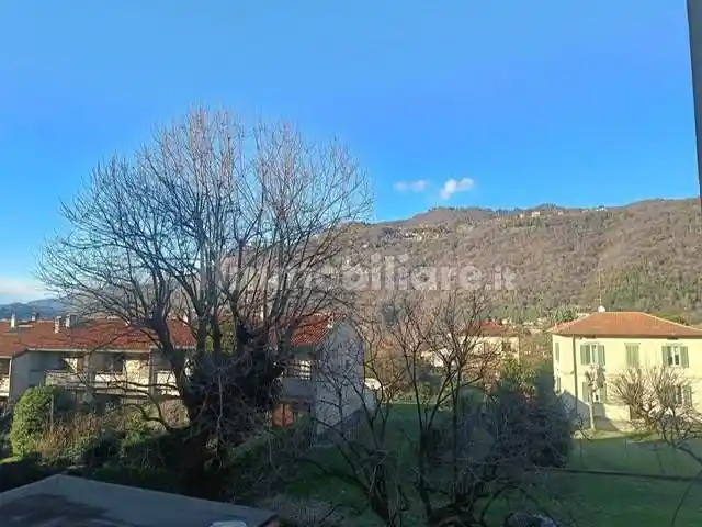 Appartamento in vendita a Como