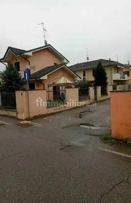 Villa in vendita a Tromello