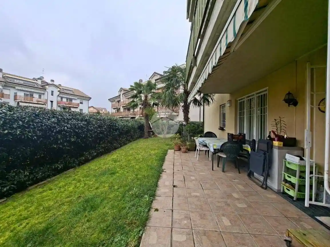 Appartamento in vendita a Vittuone