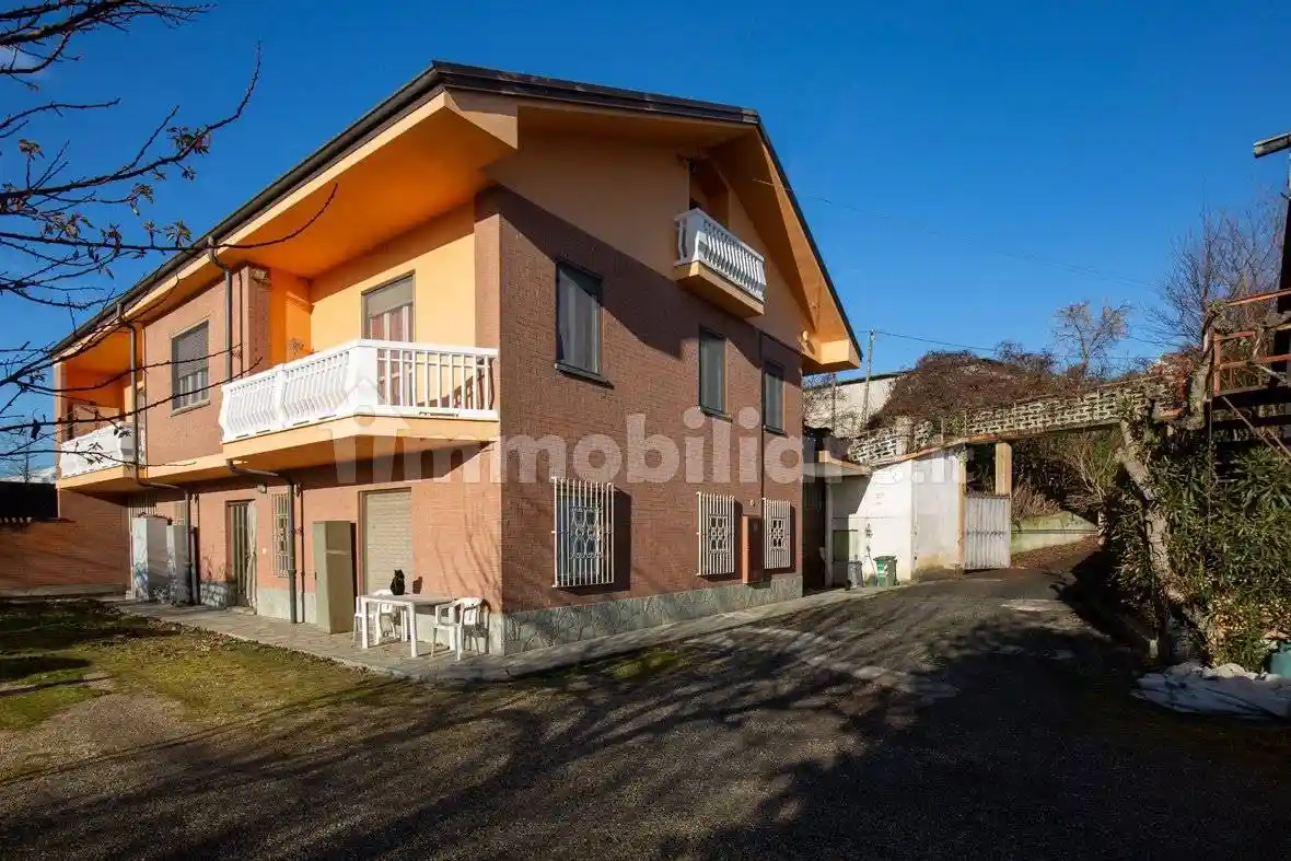 Appartamento in vendita a Caselette