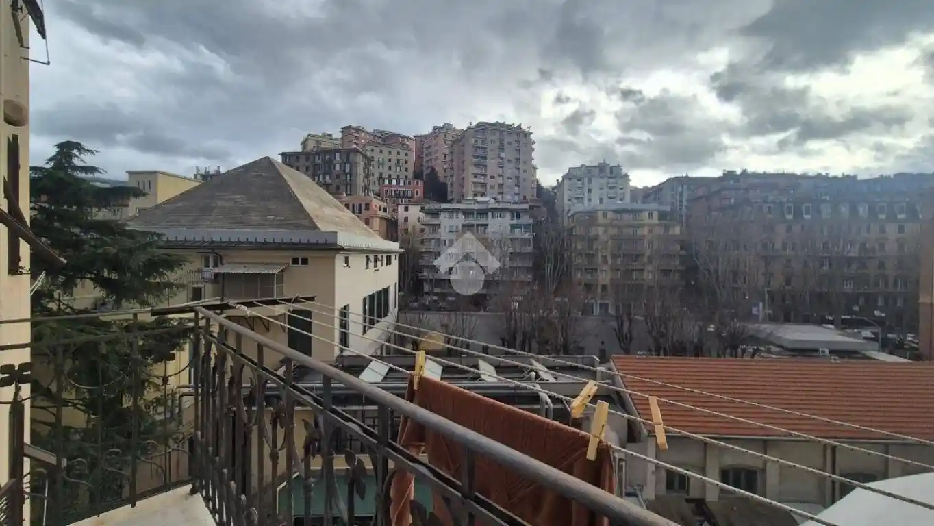 Appartamento in vendita a Genova