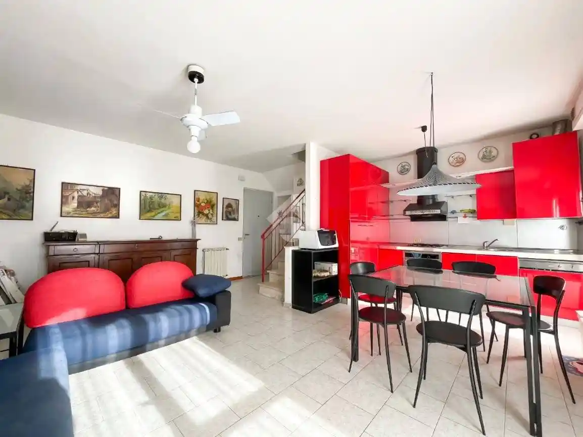 Appartamento in vendita a Massa