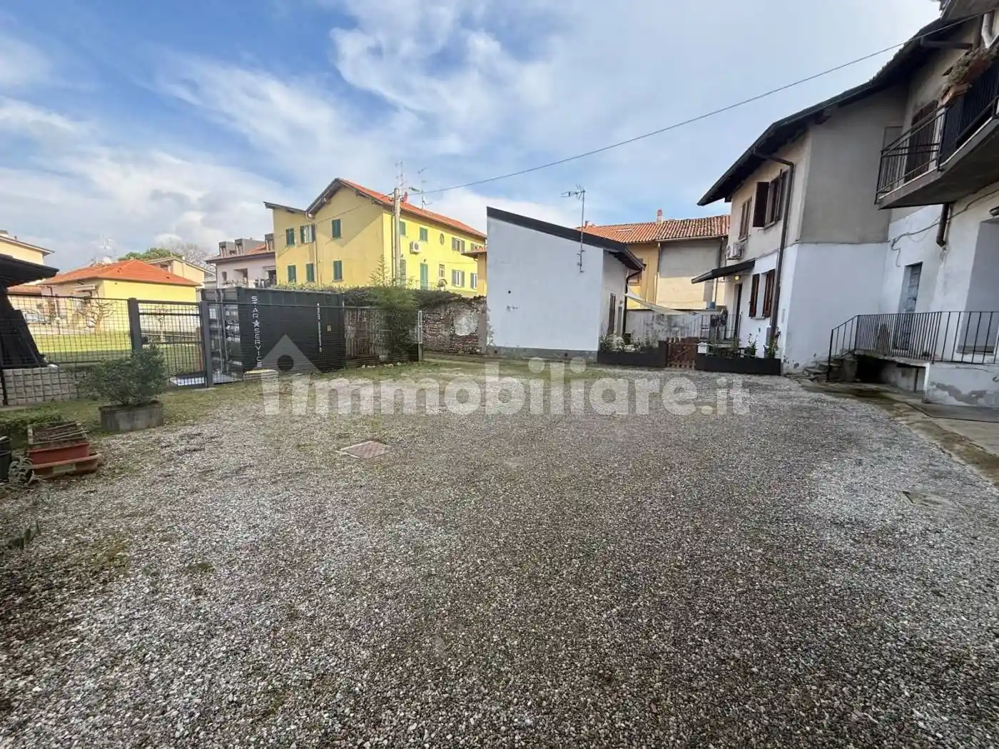 Appartamento in vendita a Villasanta