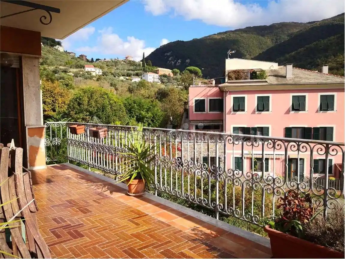 Appartamento in vendita a Genova