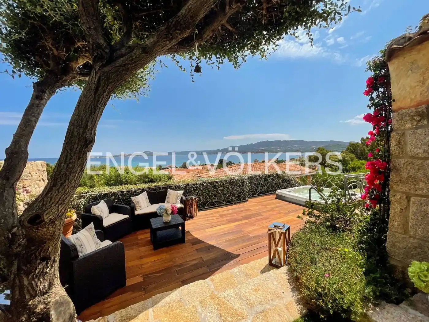 Villa in vendita a Arzachena