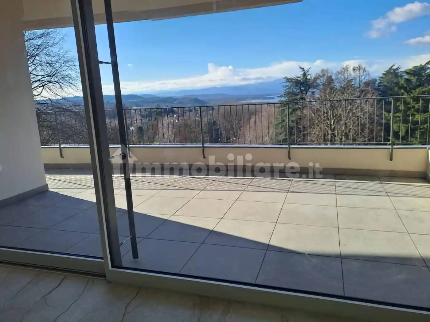 Appartamento in affitto a Varese