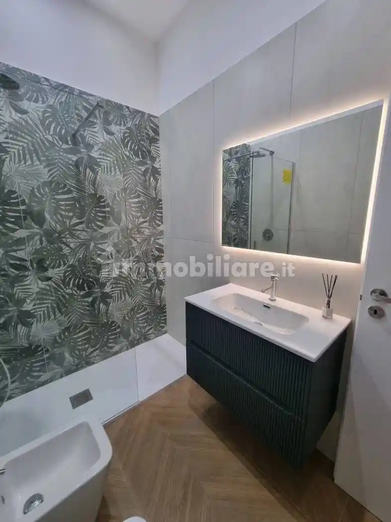 Appartamento in affitto a Napoli