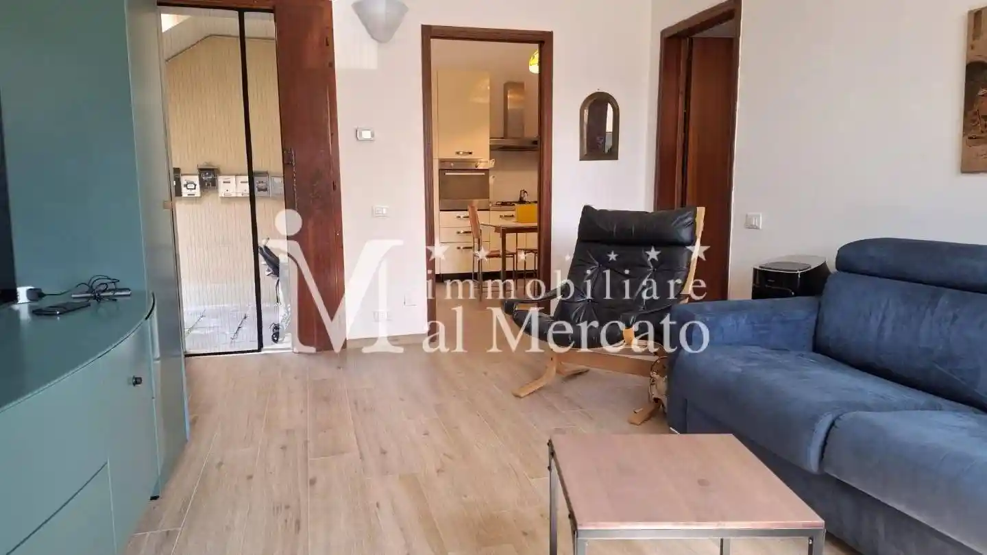Appartamento in vendita a Viareggio