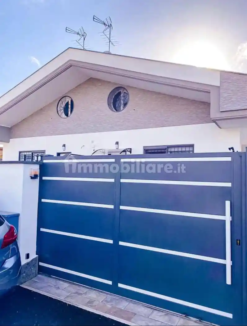 Villa in vendita a Fiumicino